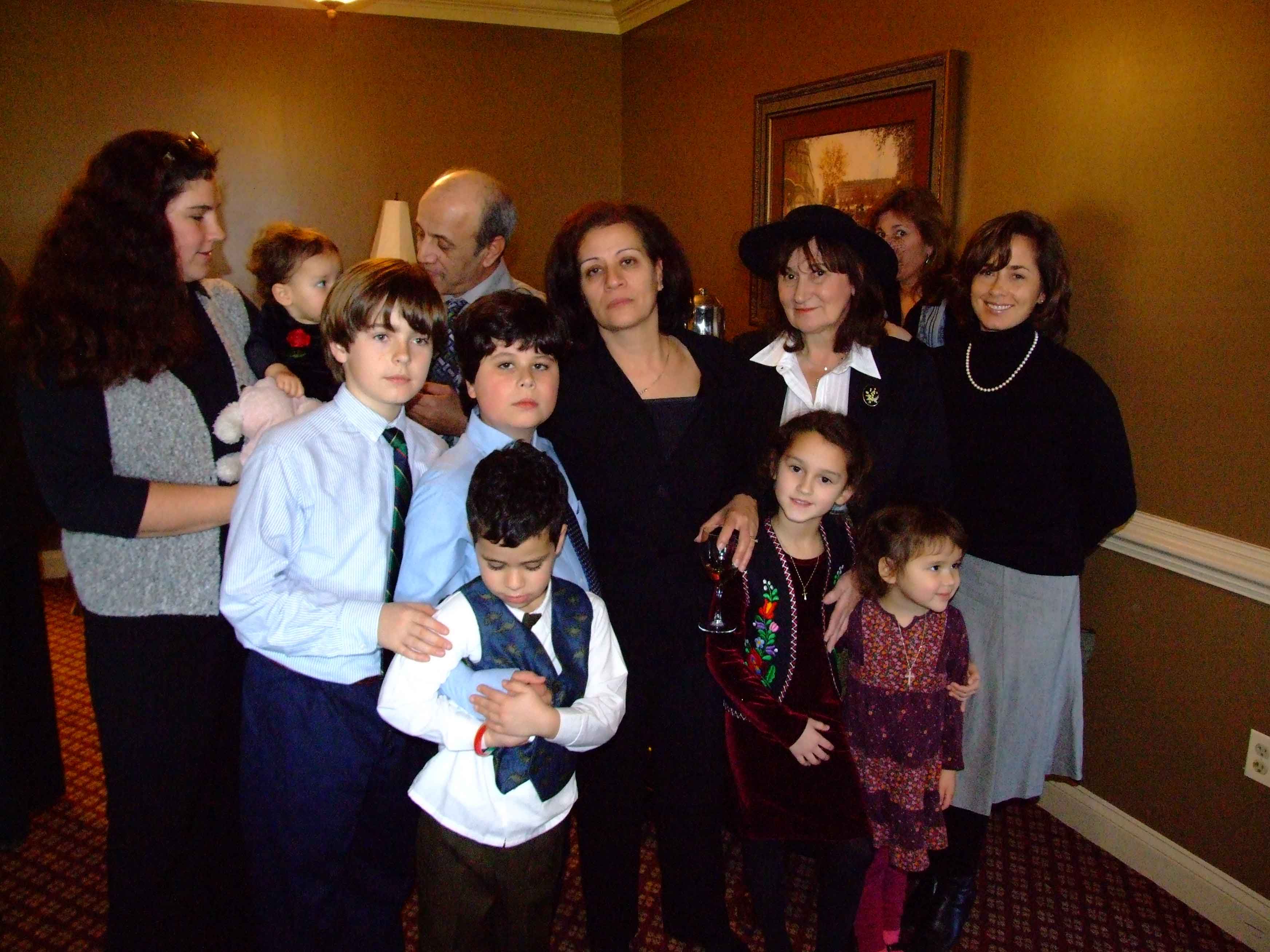 click to resize